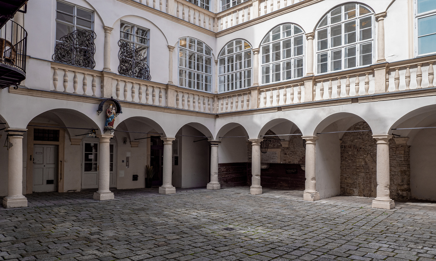 meinen lieblings-innenstadt-innenhof...