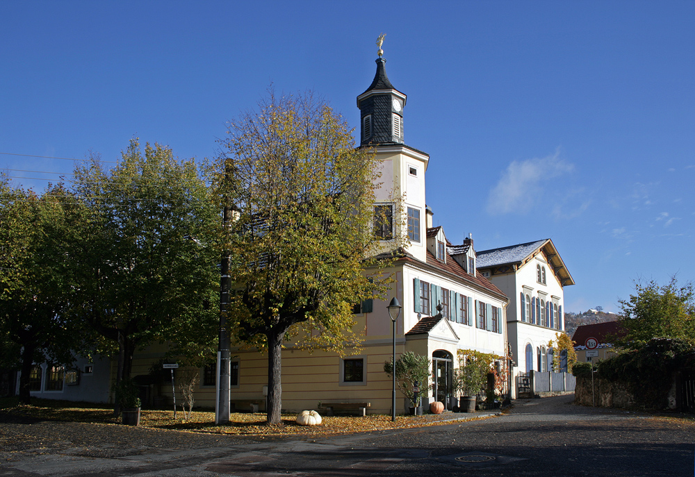 Meinholdsches Turmhaus - Weingut Aust