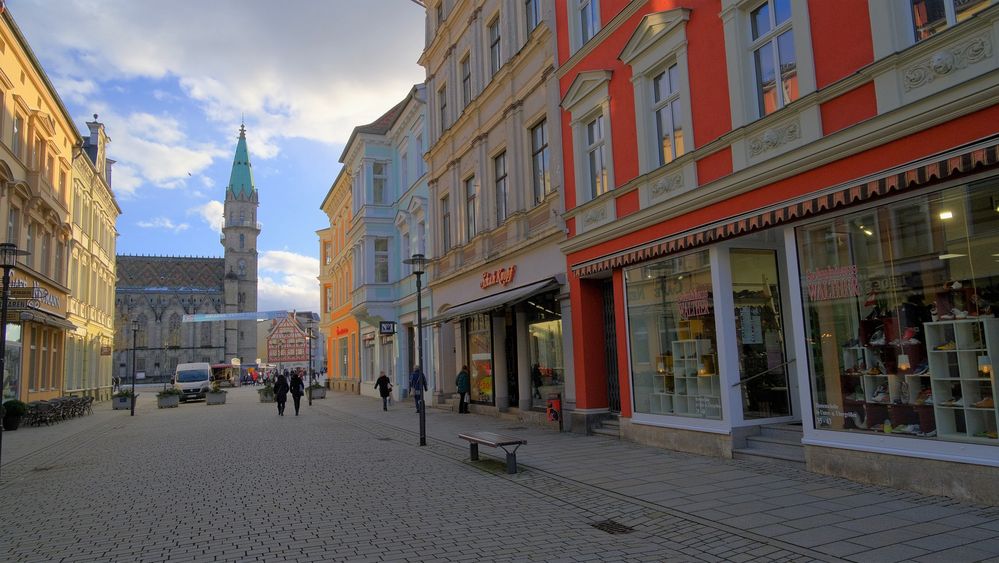 Meiningen, in der Hauptstraße (Meiningen, en la calle principal)