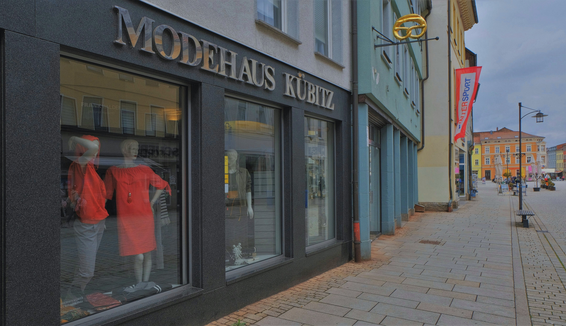 Meiningen, neue Mode (Meiningen, moda moderna)