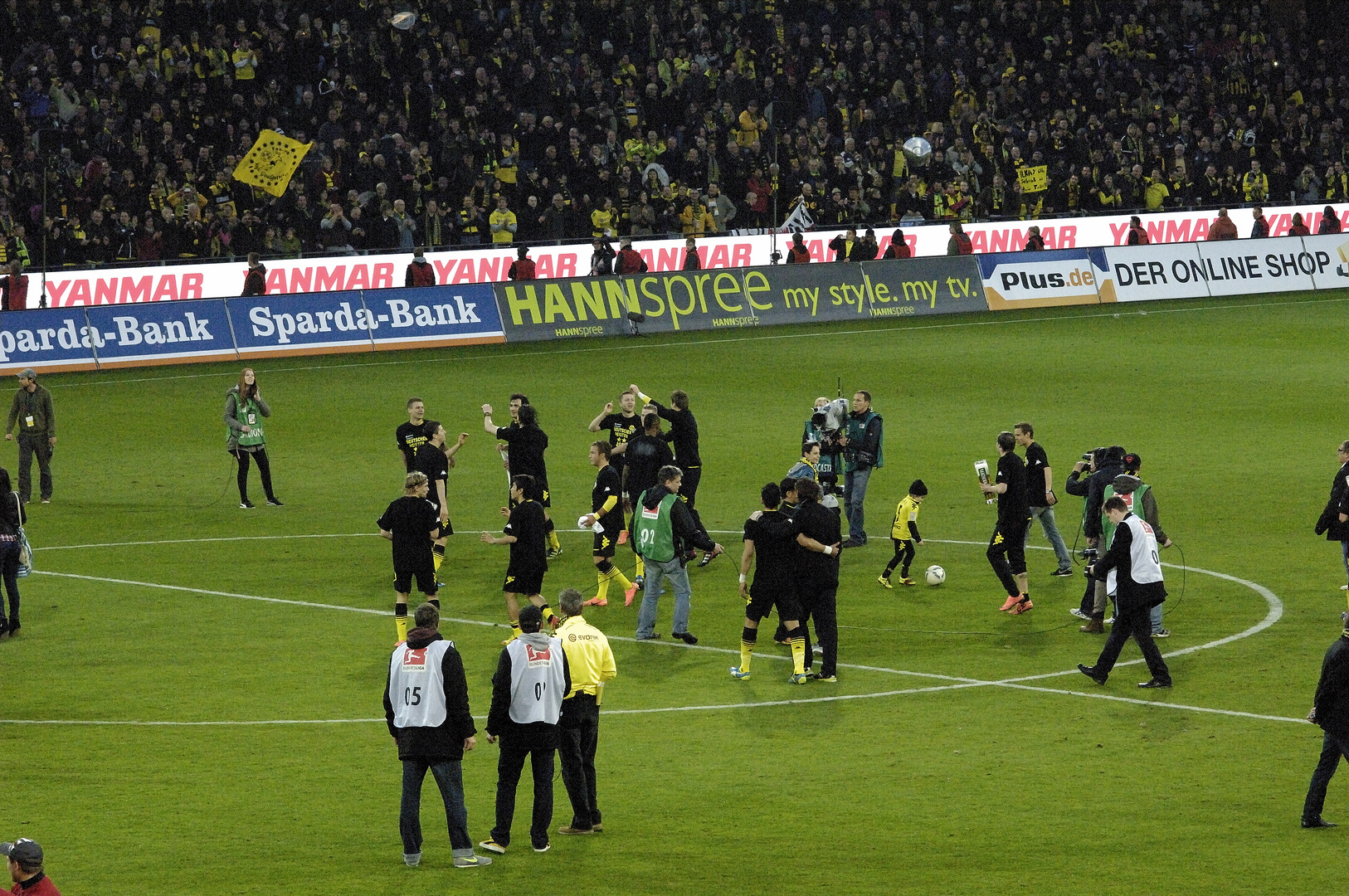 Meister Freude - Einer will noch Füßball spielen