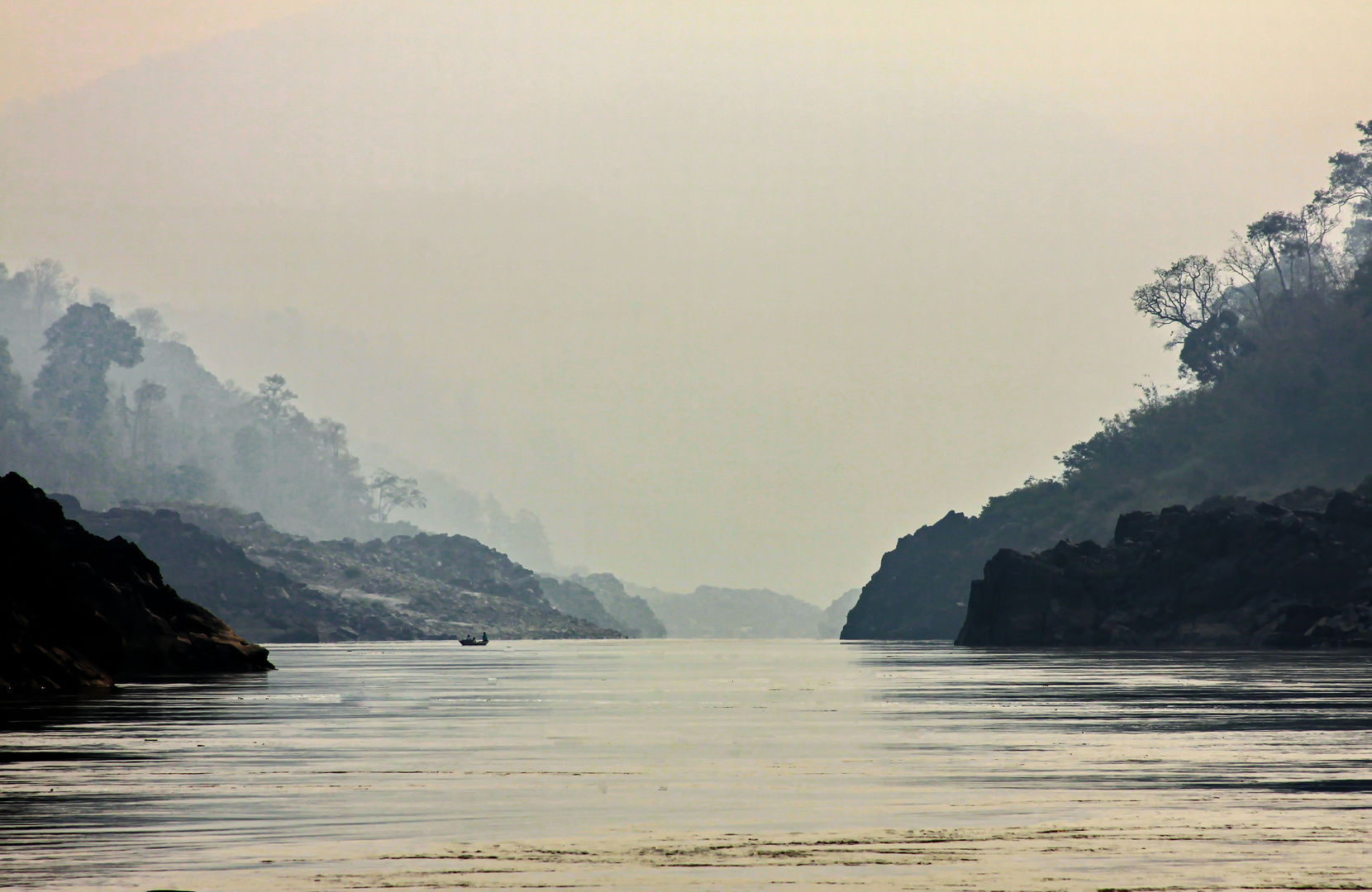 Mekong im Morgennebel