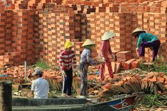 Mekong Ziegeleiarbeiterinnen