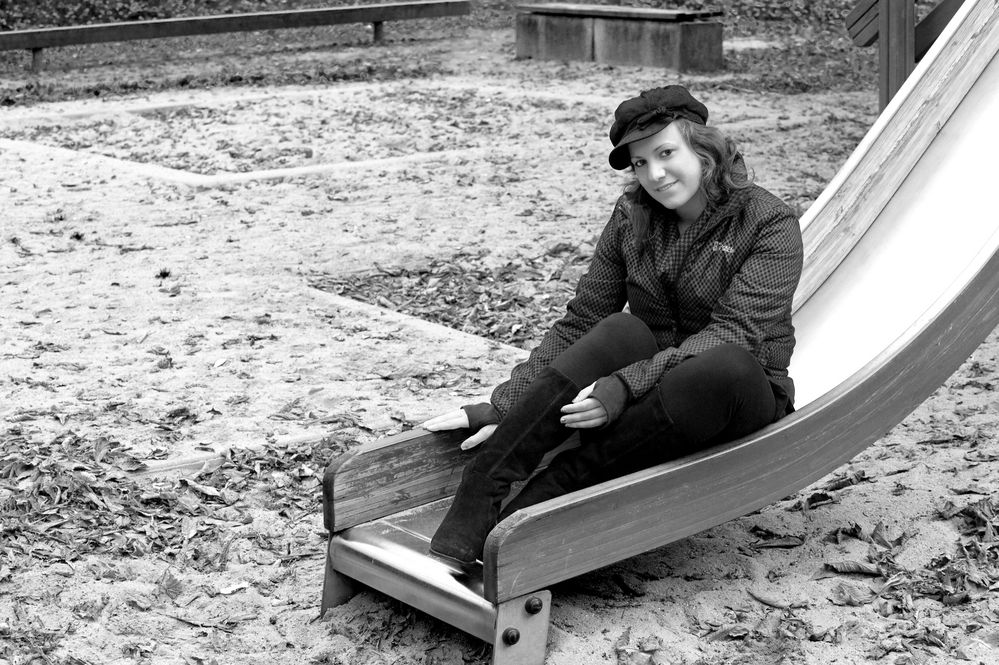 Melanie auf der Roseninsel beim Rutschen