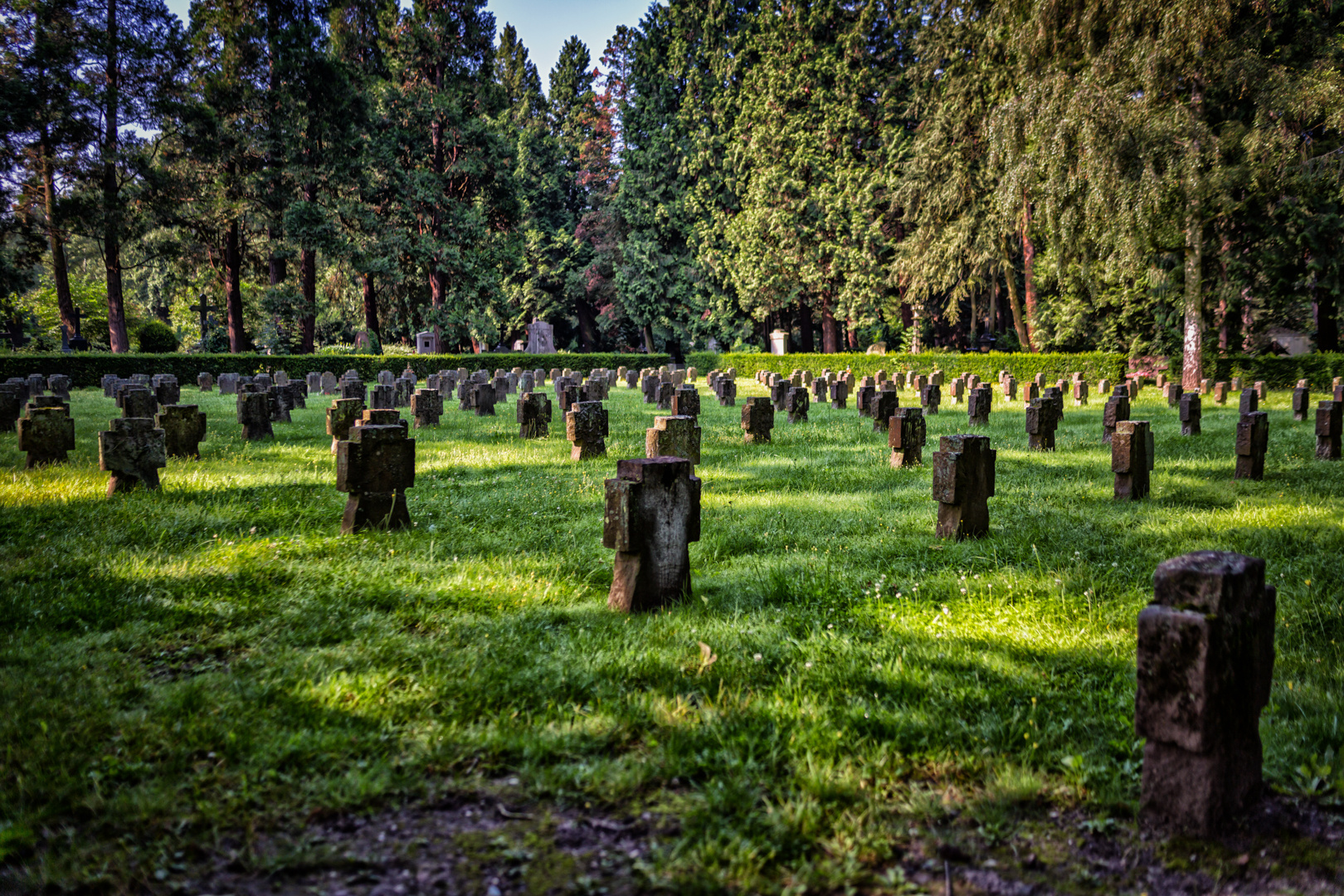 Melaten Friedhof Köln-V02