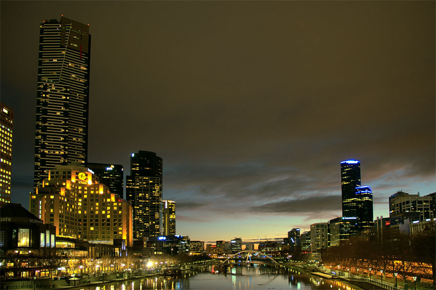 Melbourne by Night 2