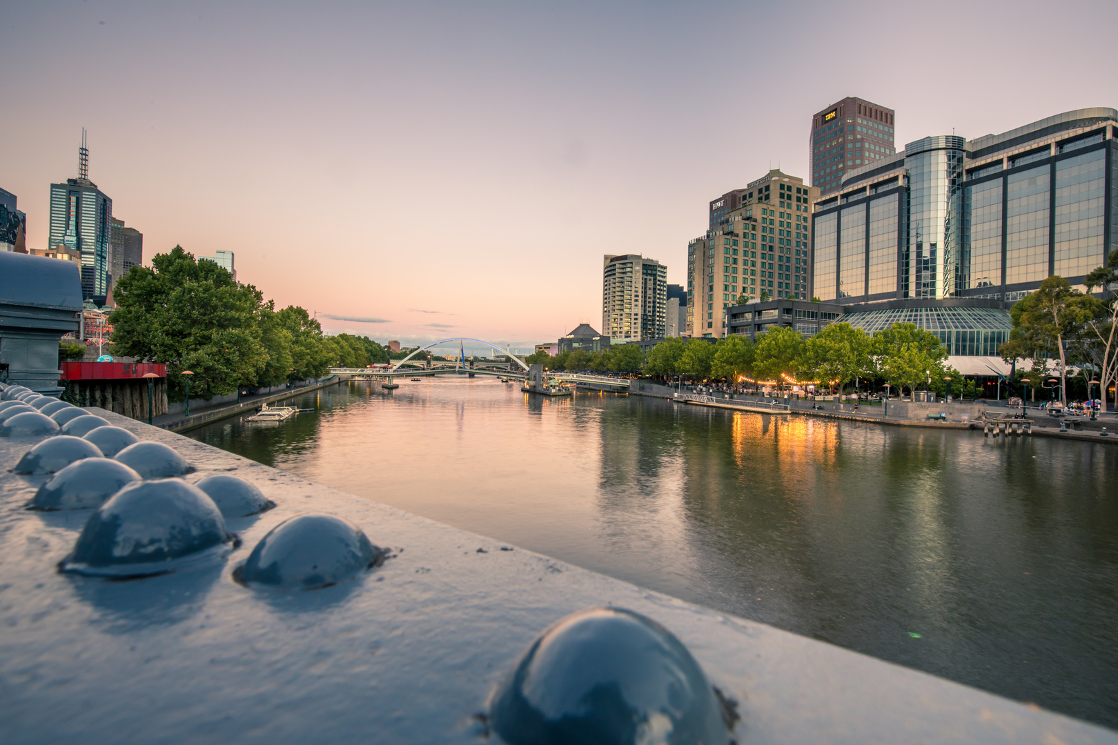 Melbourne Summer Night 