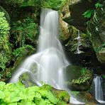 Melde mich mit dem Lichtenhainer Wasserfall zurück.