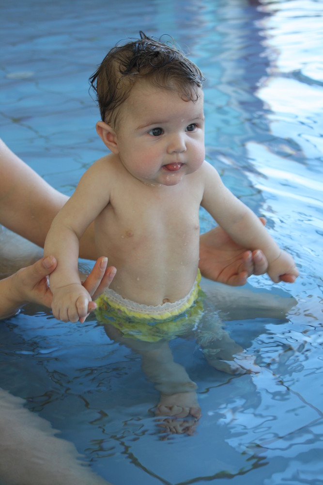 Melis zum 1x im Schwimmbad