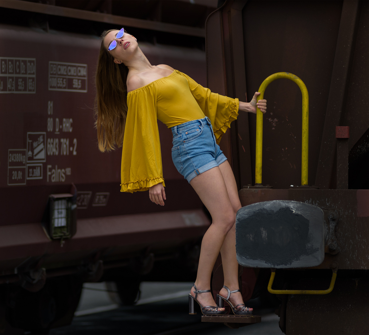 mellow yellow Foto & Bild menschen Bilder auf