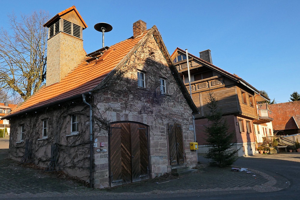 Melperts: Das alte Backhaus am Tag