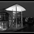 M.E.Lüders-Haus bei Nacht by Marco