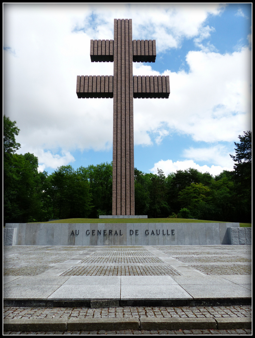 MEMORIAL - Charles  DE GAULLE - 1 - 