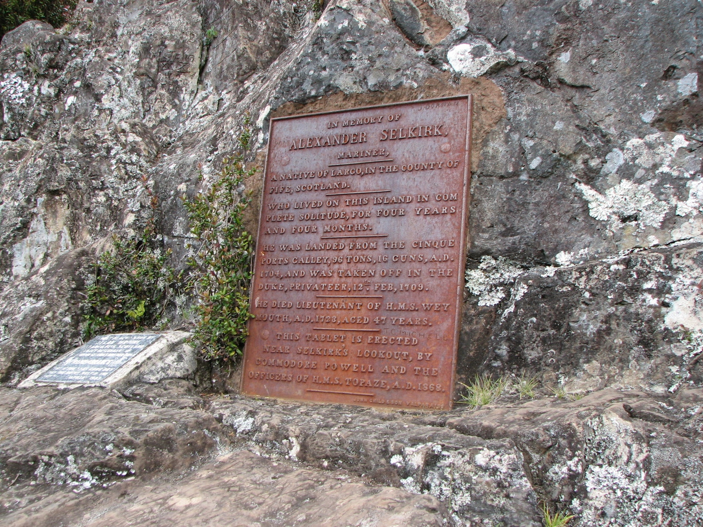 memorial marino Alexander Selkirk en Isla Juan Fernández