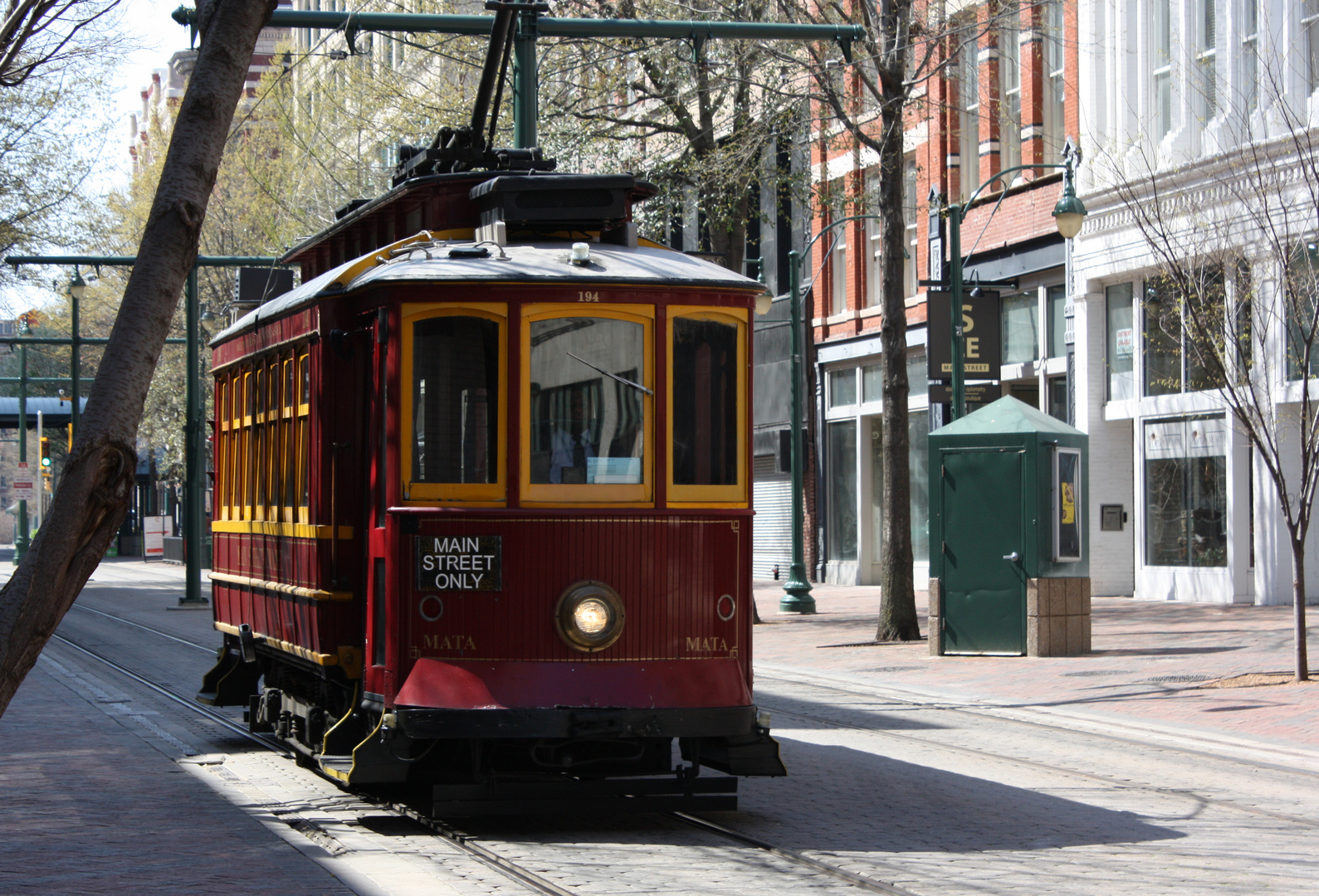 Memphis Main Street Trolley 194