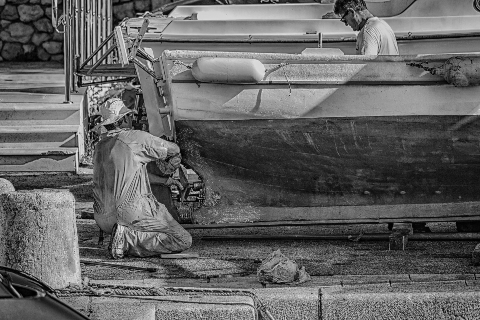 Men at work Foto & Bild erwachsene, europe, balkans Bilder auf