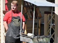 Men at work 37 - baker of  Kürtöskalács