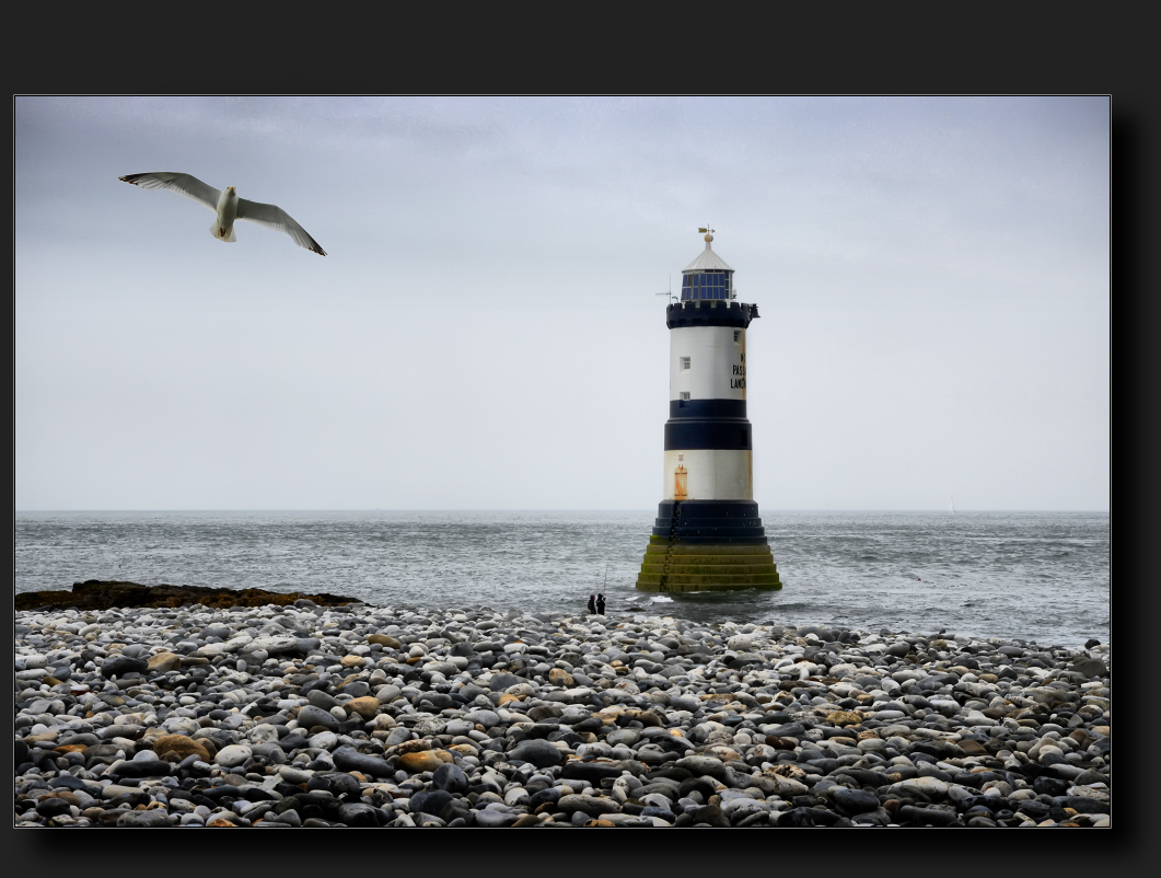 menai lighthouse