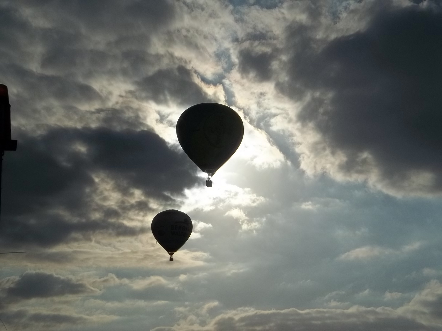 Mensch in den Wolken