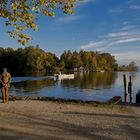 Menschen am See - Träumen und Hoffen