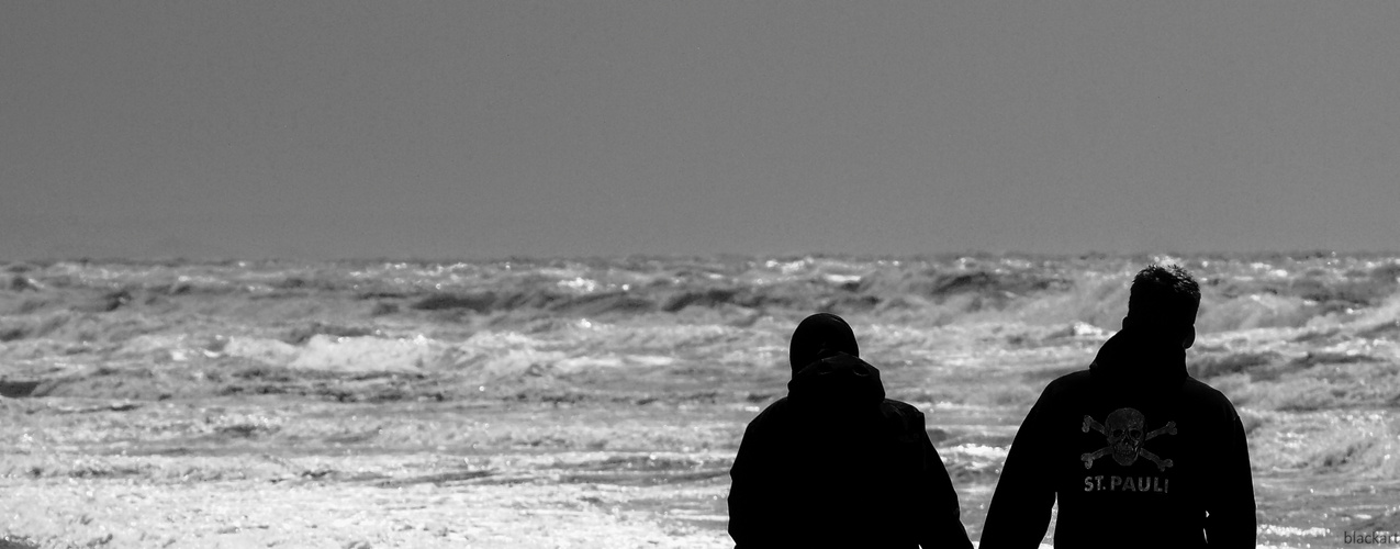 menschen am strand .