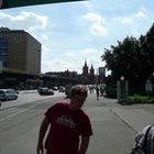 Menschen an der Oberbaumbrücke in Berlin: 20.8.2010