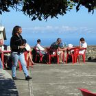 Menschen auf dem Pico Isabel, geniessen die Sonne und die gute Luft
