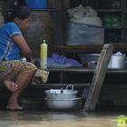 Menschen im Klong Om 4 (Bangkok)