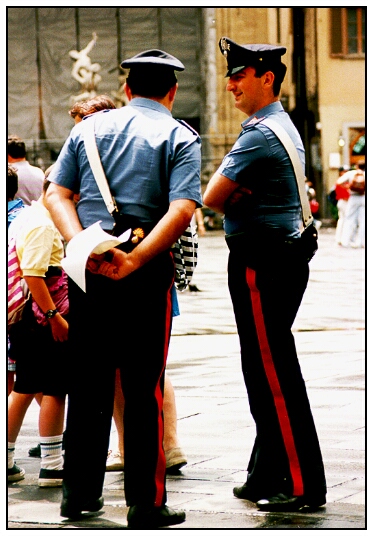 Menschen in Italien_1 "i Carabinieri"