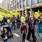 MENSCHEN SCHÜTZEN NICHT GRENZEN