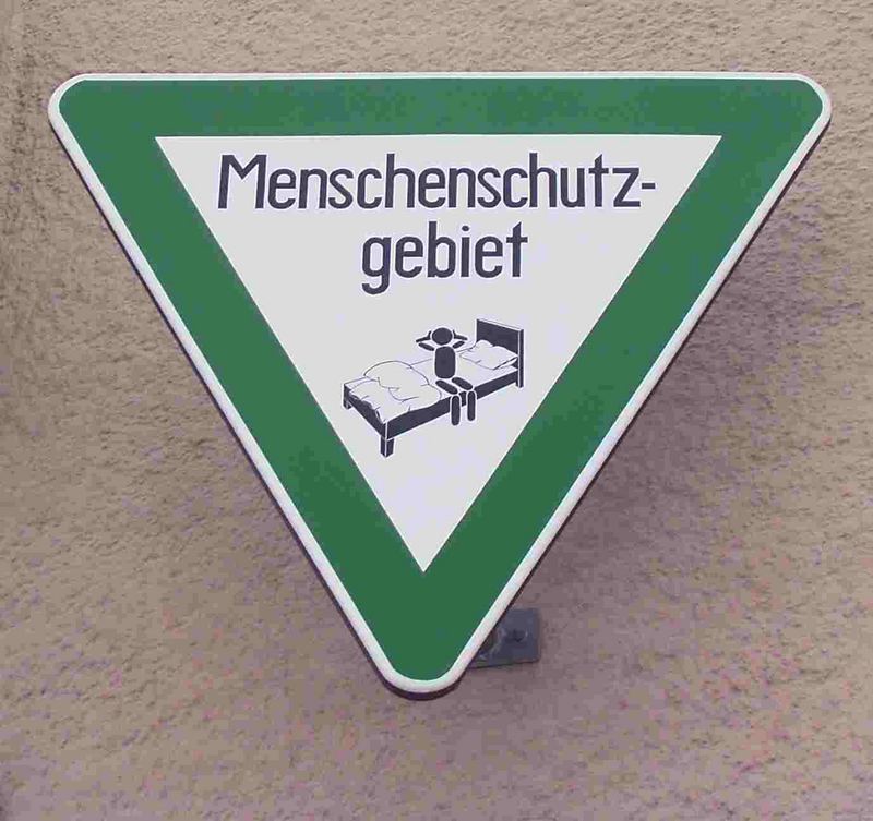 Menschenschutz- gebiet