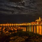 Menton bei Nacht