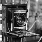 Mentor Großformatkamera mit Kodak Aero-Ektar f/2.5 7"