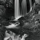 Menzenschwander Wasserfälle (Schwarz Weiss)