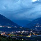 Meran bei Nacht