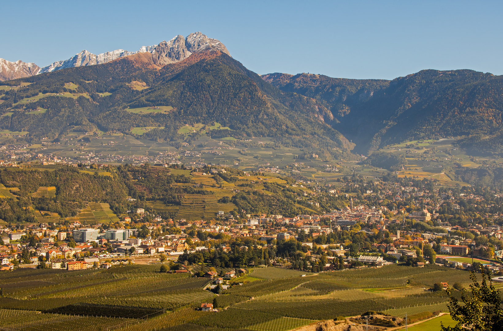 Meran mit Dorf Tirol