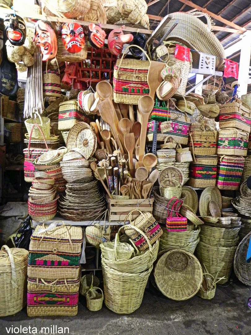 mercado central,cesteria