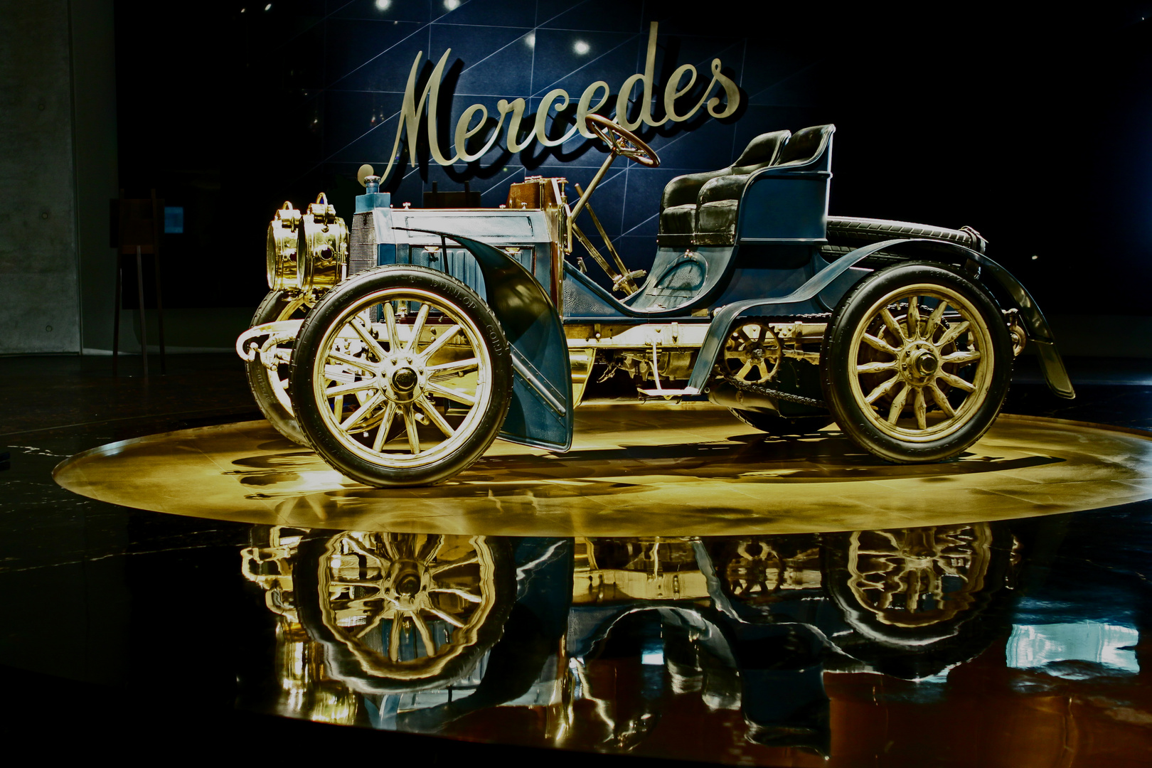 Mercedes