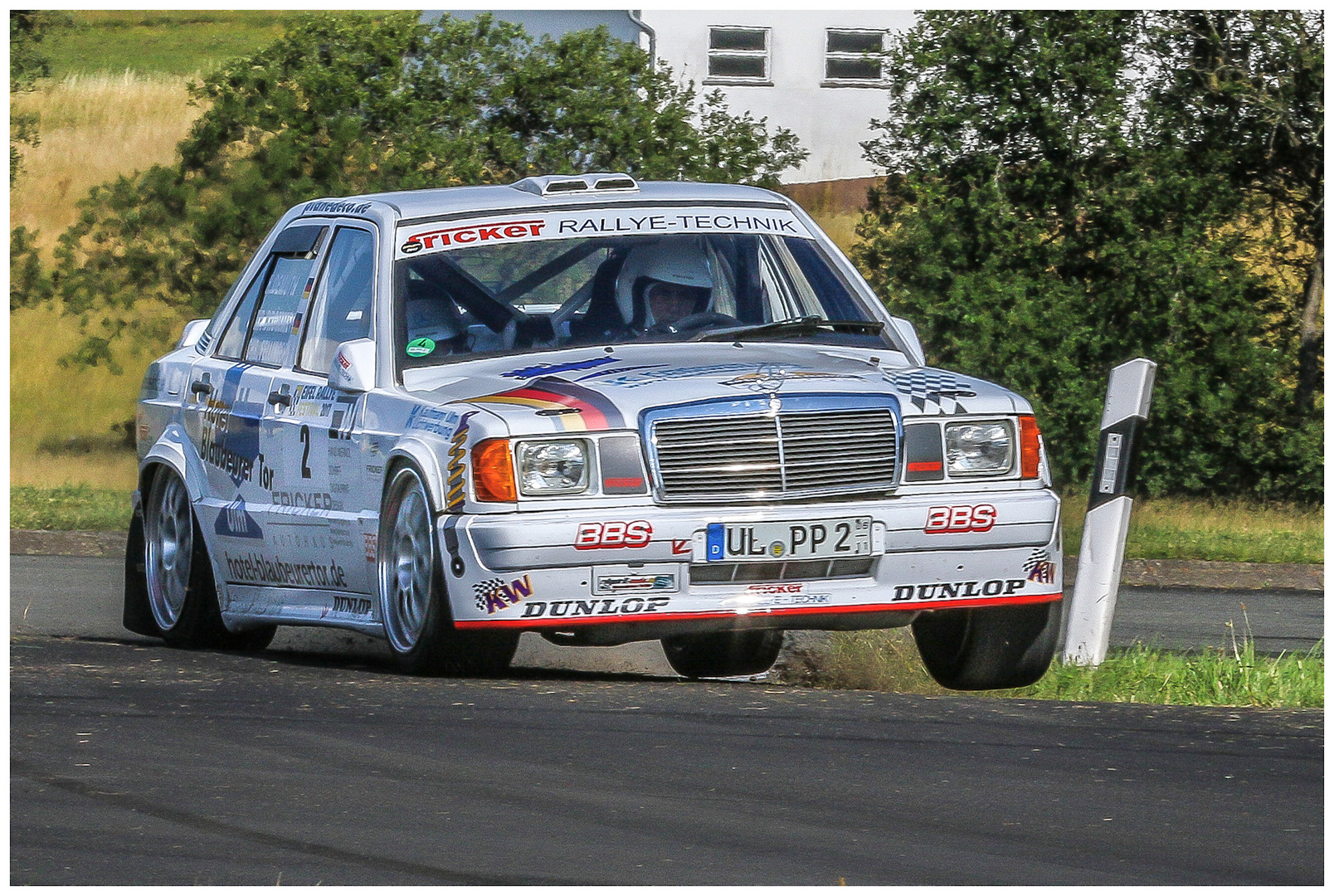 ++ Mercedes 190E ++