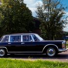 Mercedes 600 