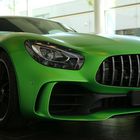 Mercedes AMG GT-R