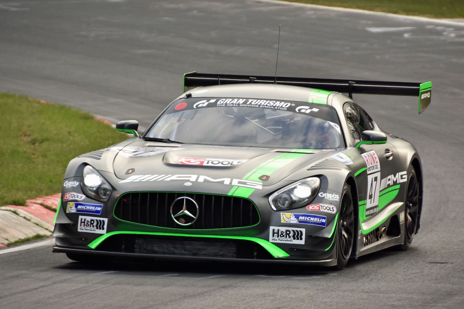 Mercedes-AMG Team HTP Motorsport