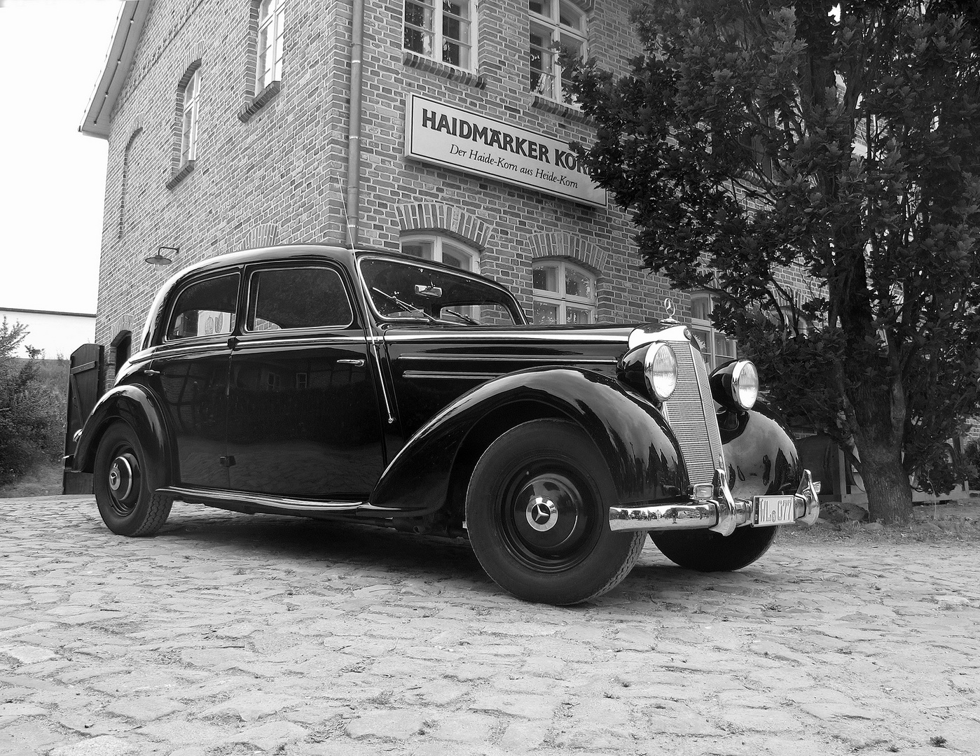 Mercedes-Benz 170 S