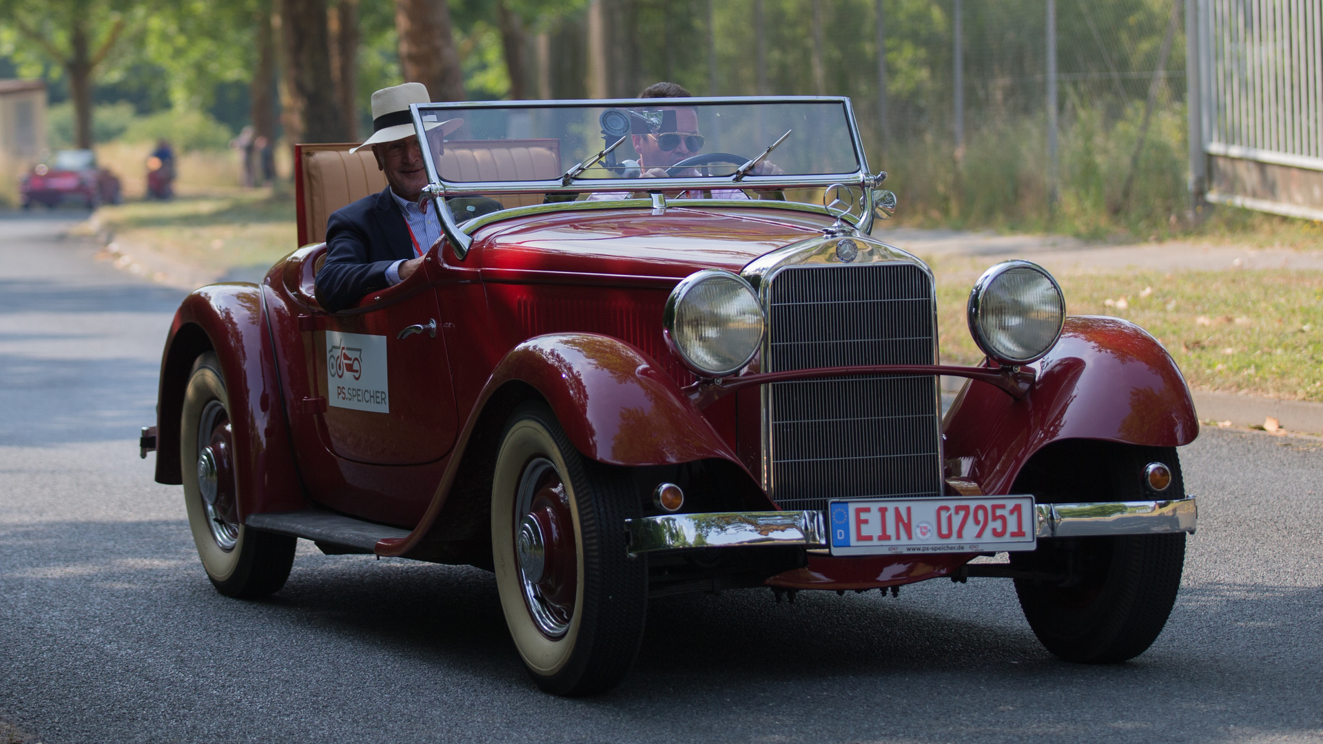 Mercedes-Benz 200 Roadster