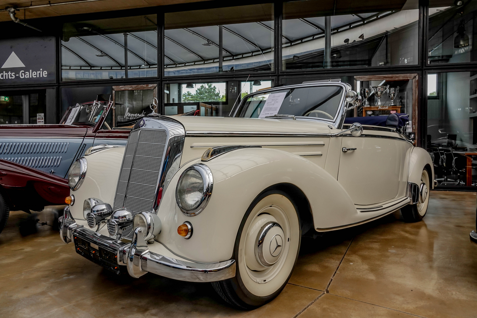 MERCEDES - BENZ 220 Cabriolet A (1)