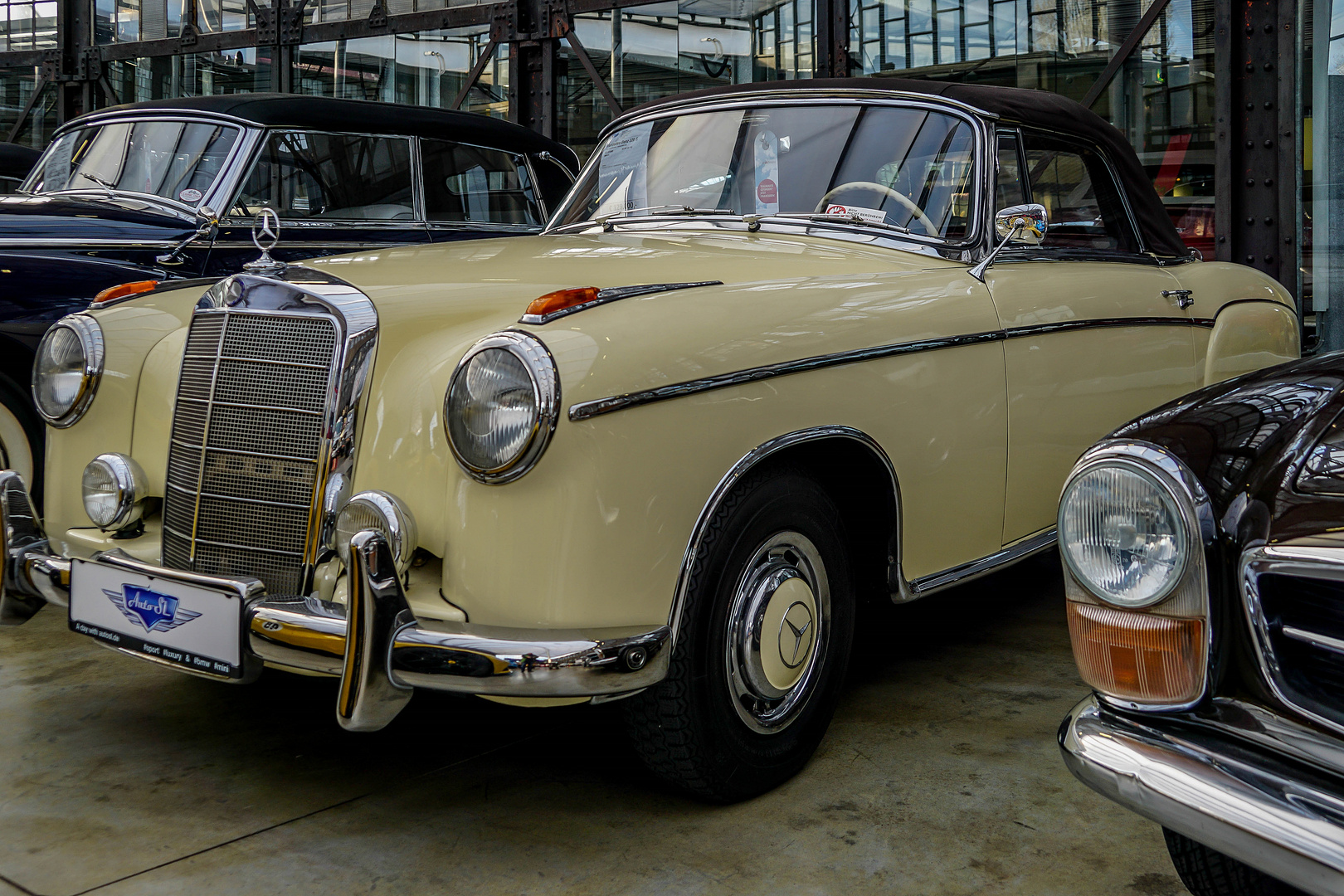 Mercedes Benz 220 S