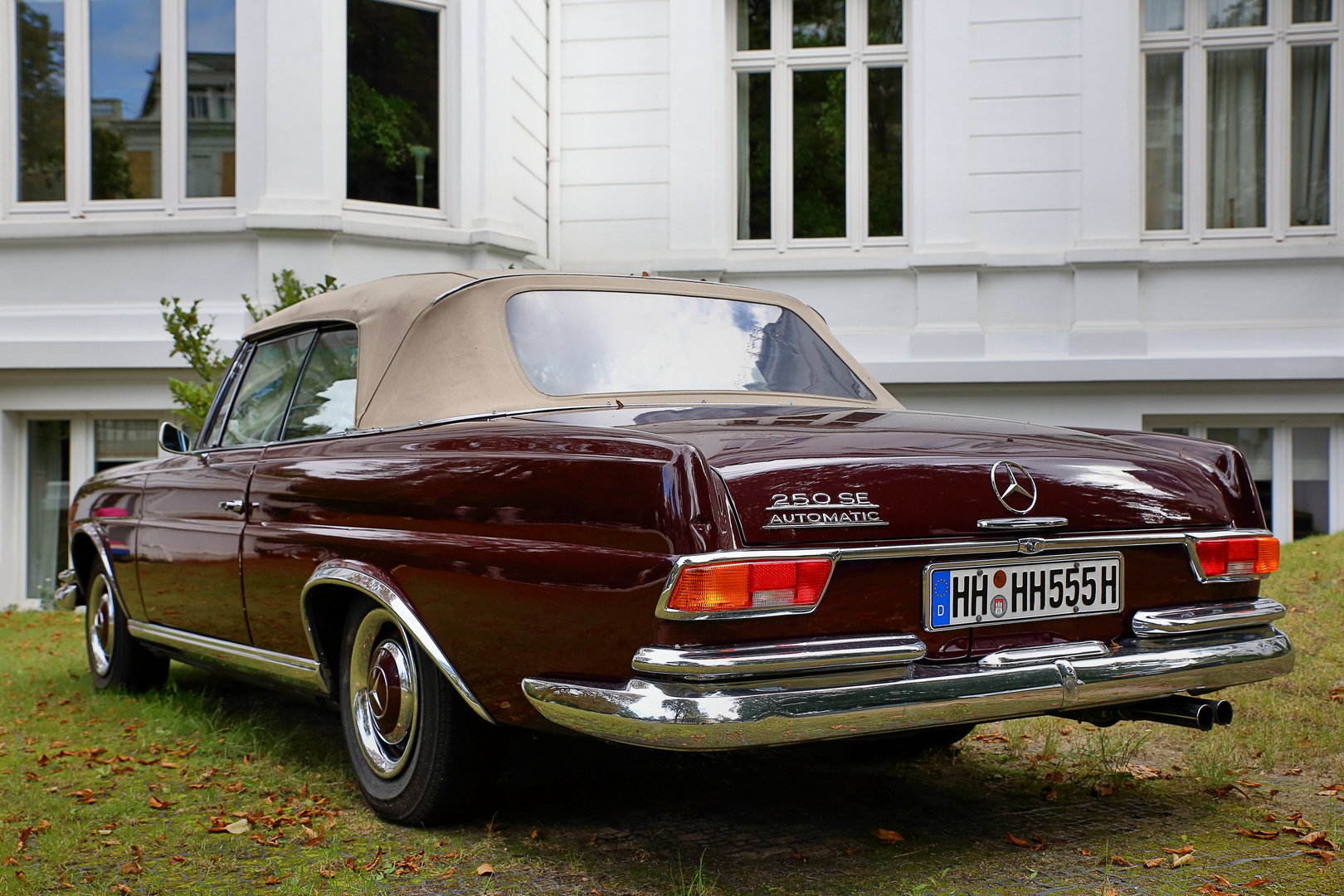 Mercedes-Benz 250 SE Automatic