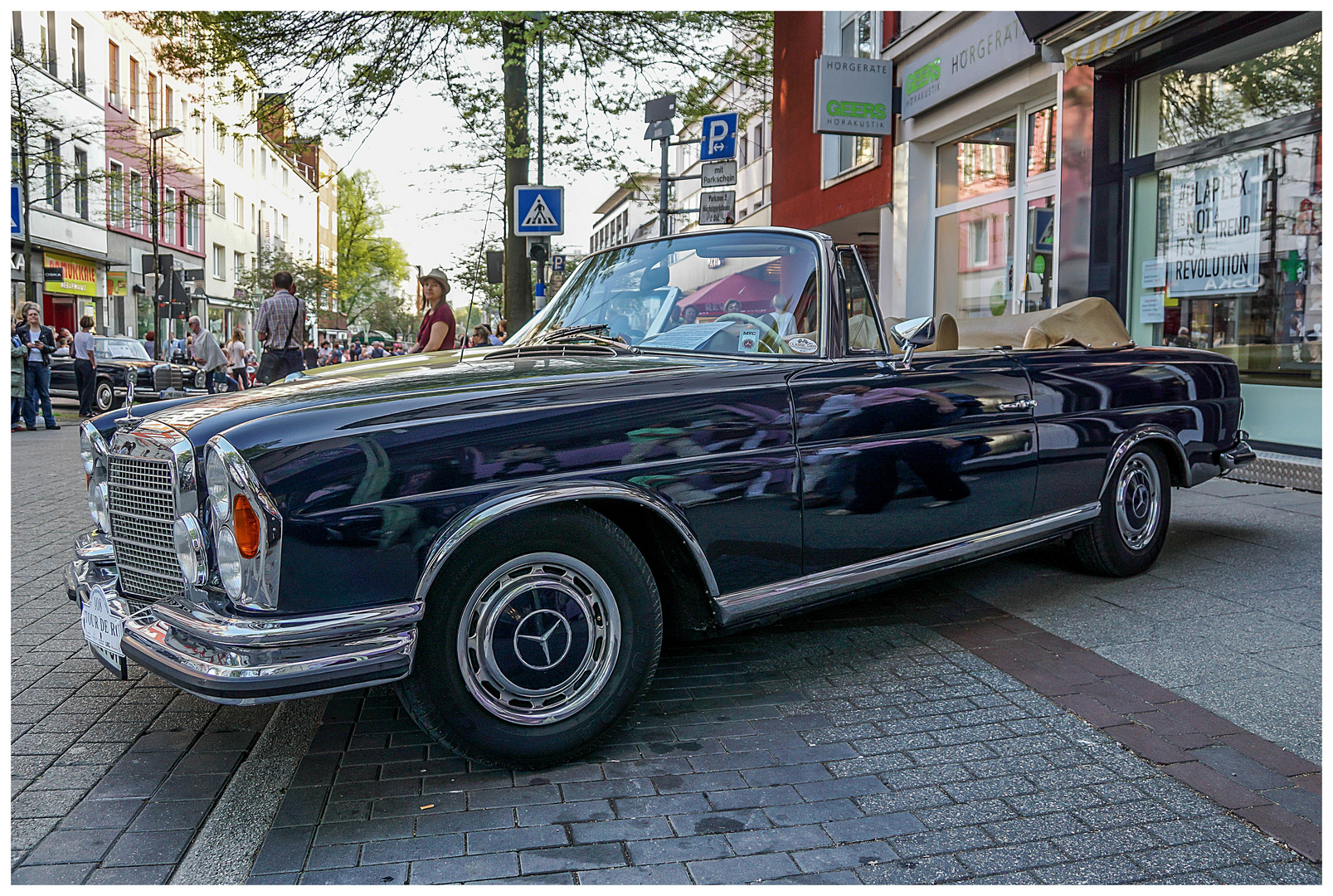 Mercedes Benz 280 SE Cabrio