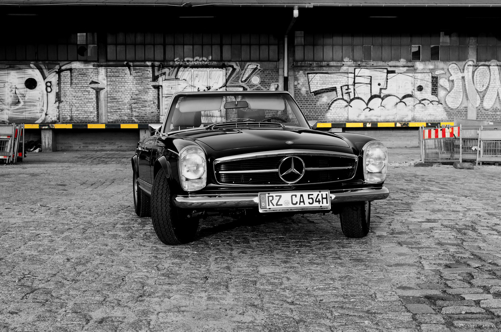 Mercedes Benz 280SL V