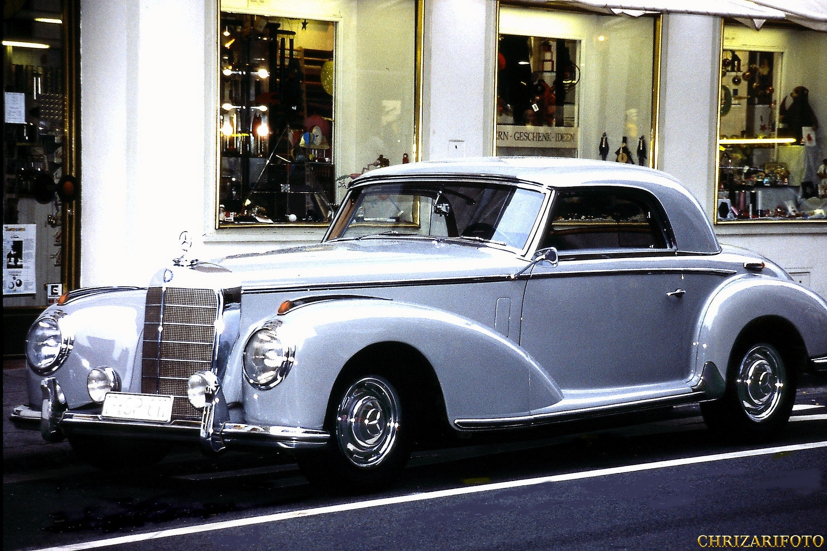 Mercedes Benz 300 S Coupe / 1954